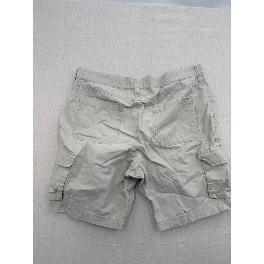 Field & Stream Men's Light Khaki Cargo Shorts - Picture 3 of 3